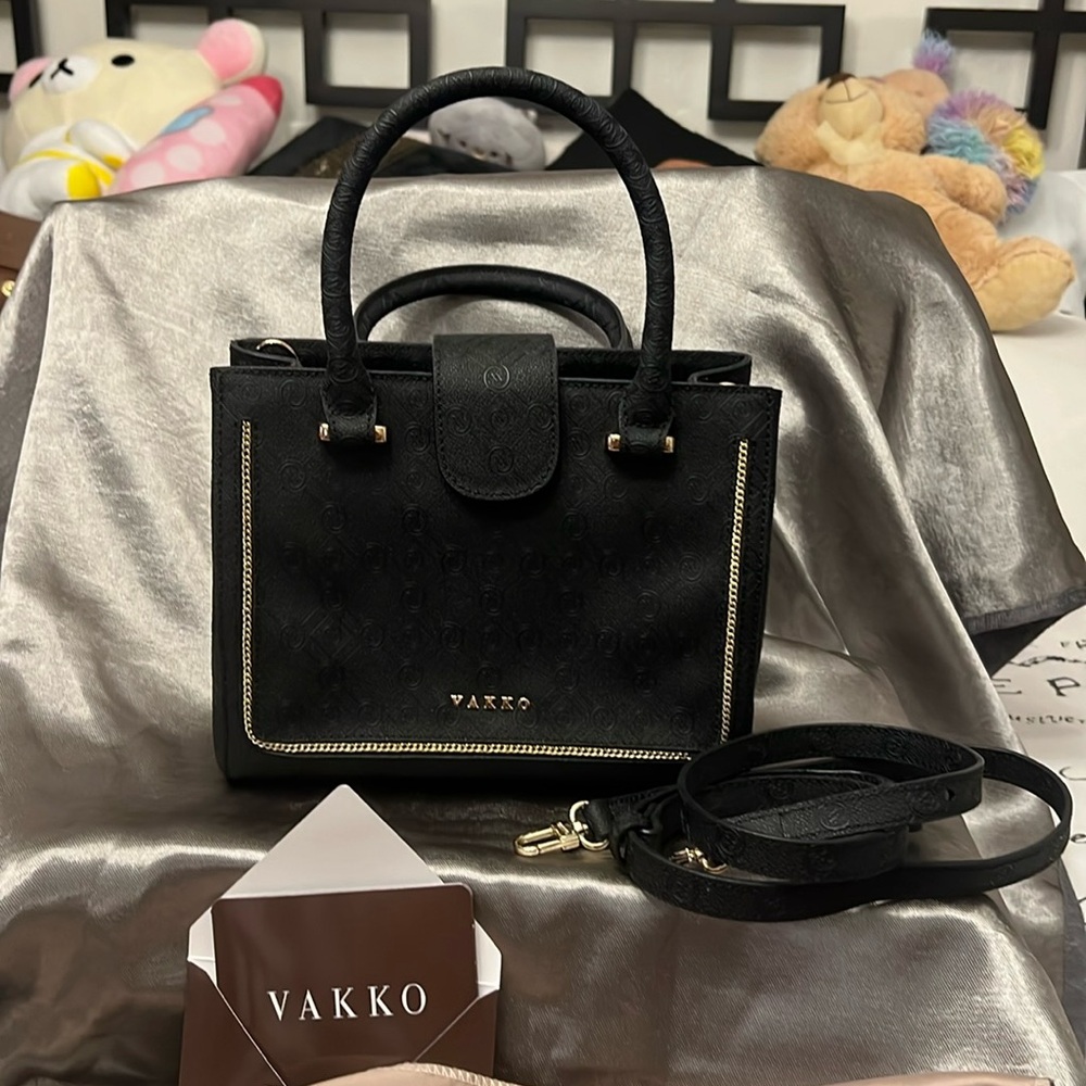 Monogram Vakko handbag - Picture 1 of 12